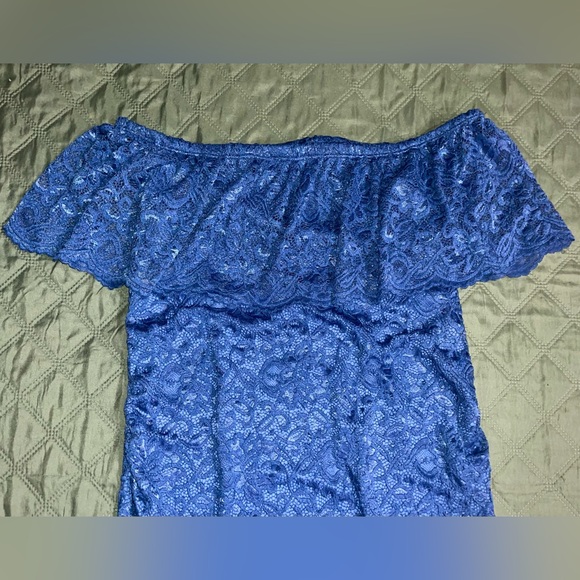 PINKBLUSH Blue Lace Off-Shoulder Fitted Maternity Dress, Size Small, LIKE NEW - Picture 6 of 11